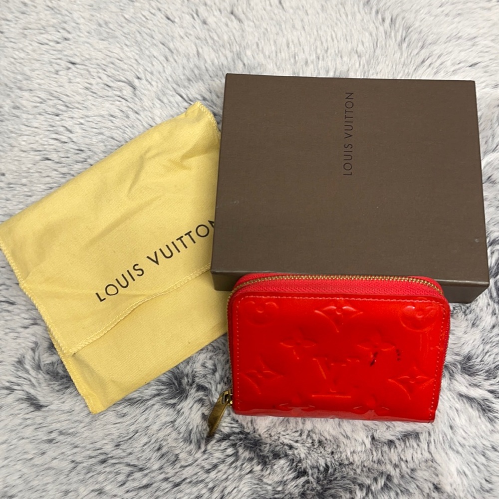 Louis Vuitton red zippy coin purse